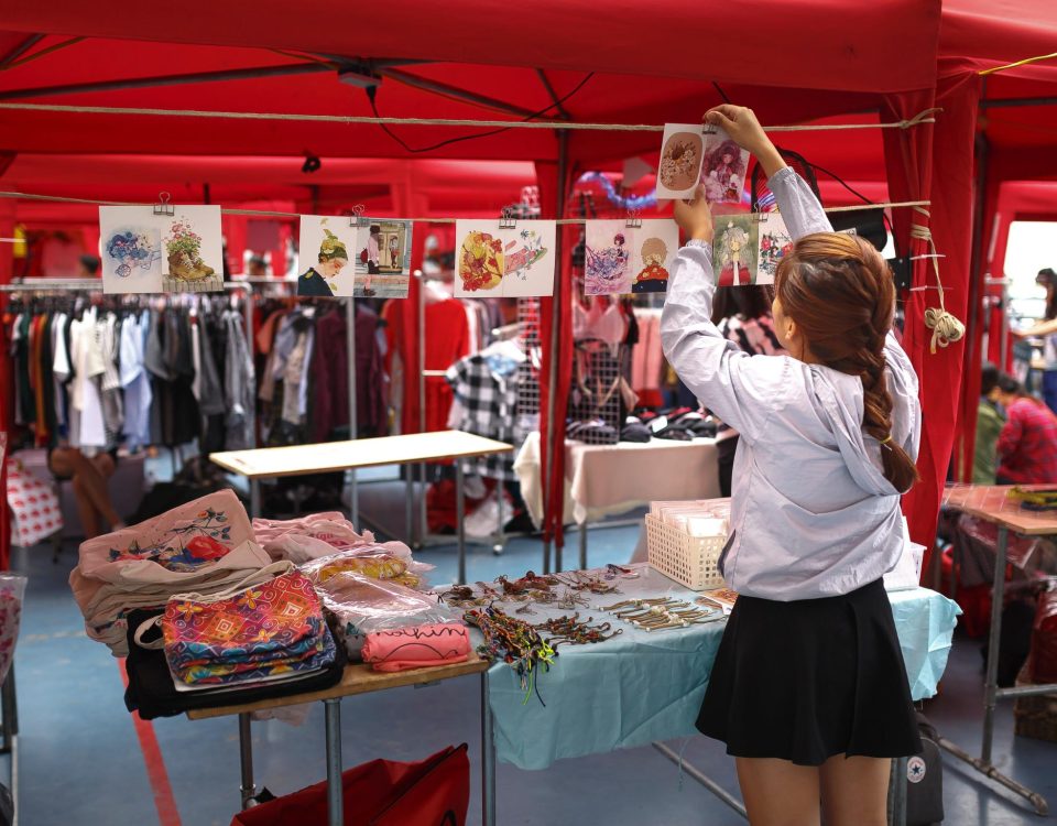 Kontraktor Stand Pameran