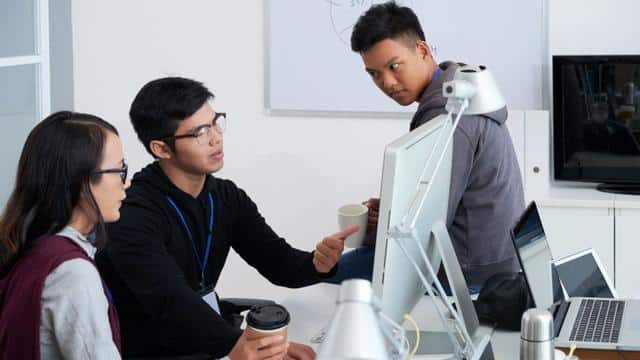 Menyelenggarakan Acara Virtual dengan Sukses di Era Digital, Begini Tips dan Trik-nya